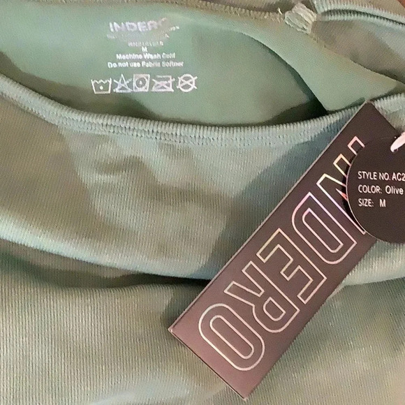 Indero Ribbed Green Romper with Adjustable Straps Size Medium New With Tags - Picture 5 of 6